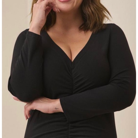 🆕 Black Shirred Mini Jersey Bodycon Dress 1 1X 14 16 NWT Torrid New! LBD - Picture 5 of 6